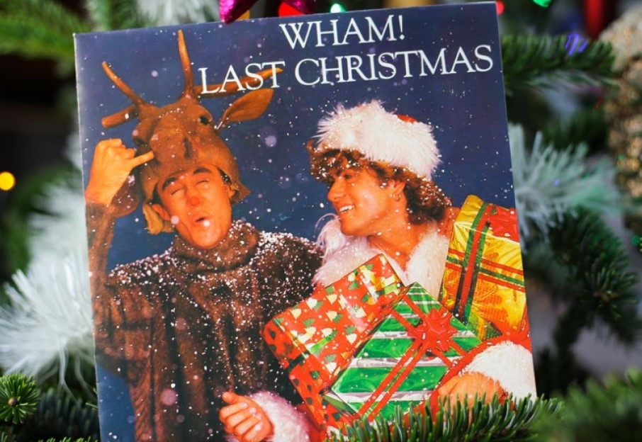 Двойка от Швеция до такава степен намразила коледния хит от